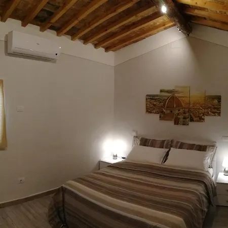 La Casa De Lazarina-2